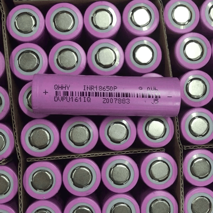 Lithium-ion batteries in bulk
