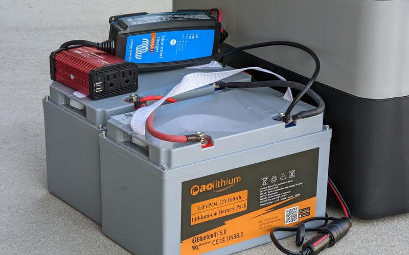 DIY home battery backup connections with Aolithium batteries